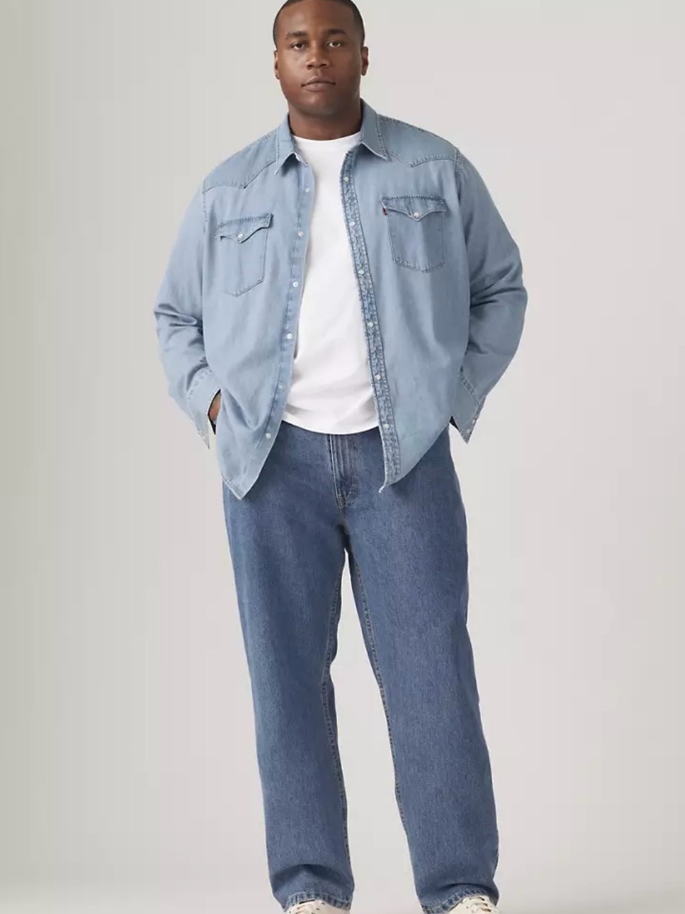 Levi’s Men's Relaxed-Fit Medium Blue Jeans